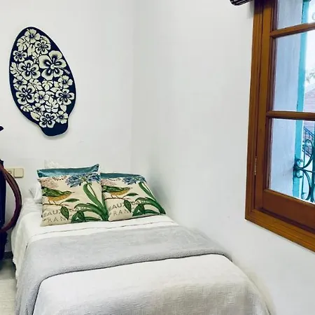 شقة Luxury Puebla Aida With Golf & Sea View فوينخيرولا