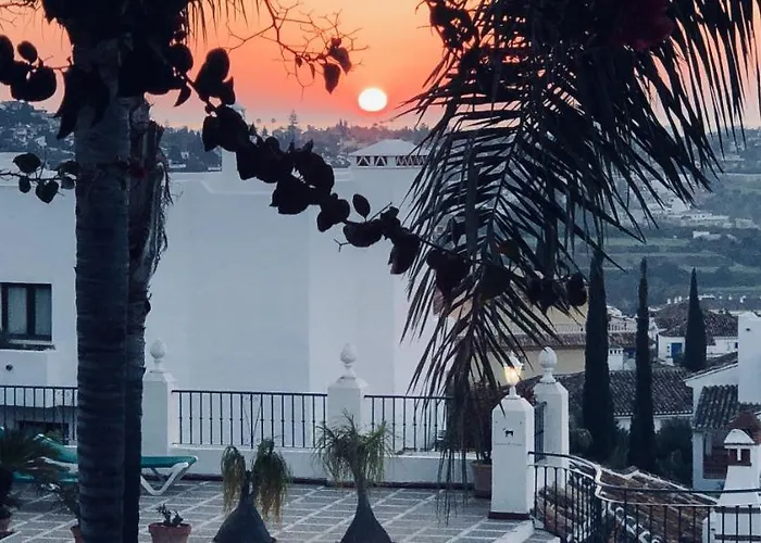 Luxury Puebla Aida With Golf & Sea View *